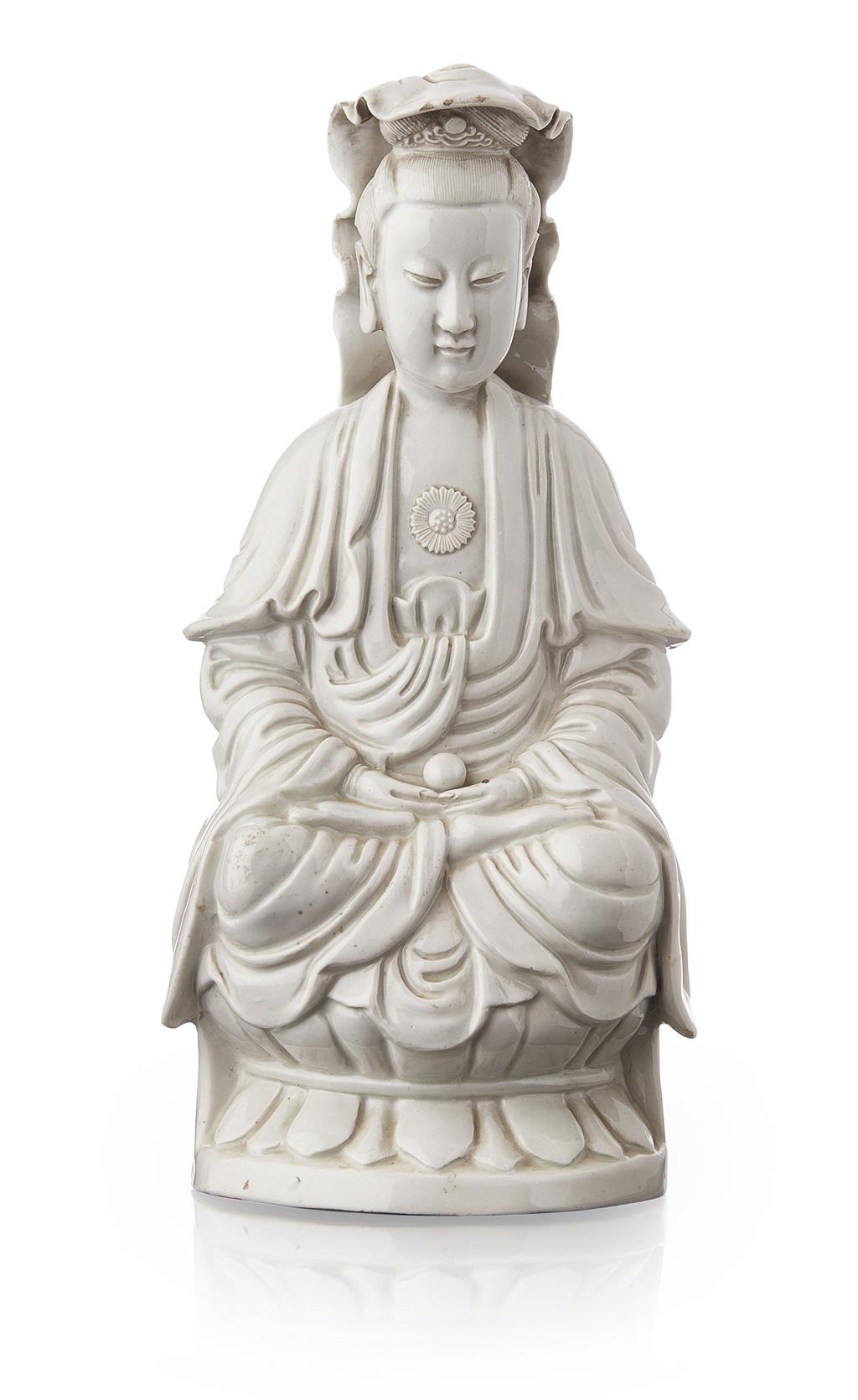 Appraisal: BLANC DE CHINE FIGURE OF SEATED GUANYIN TH TH CENTURY