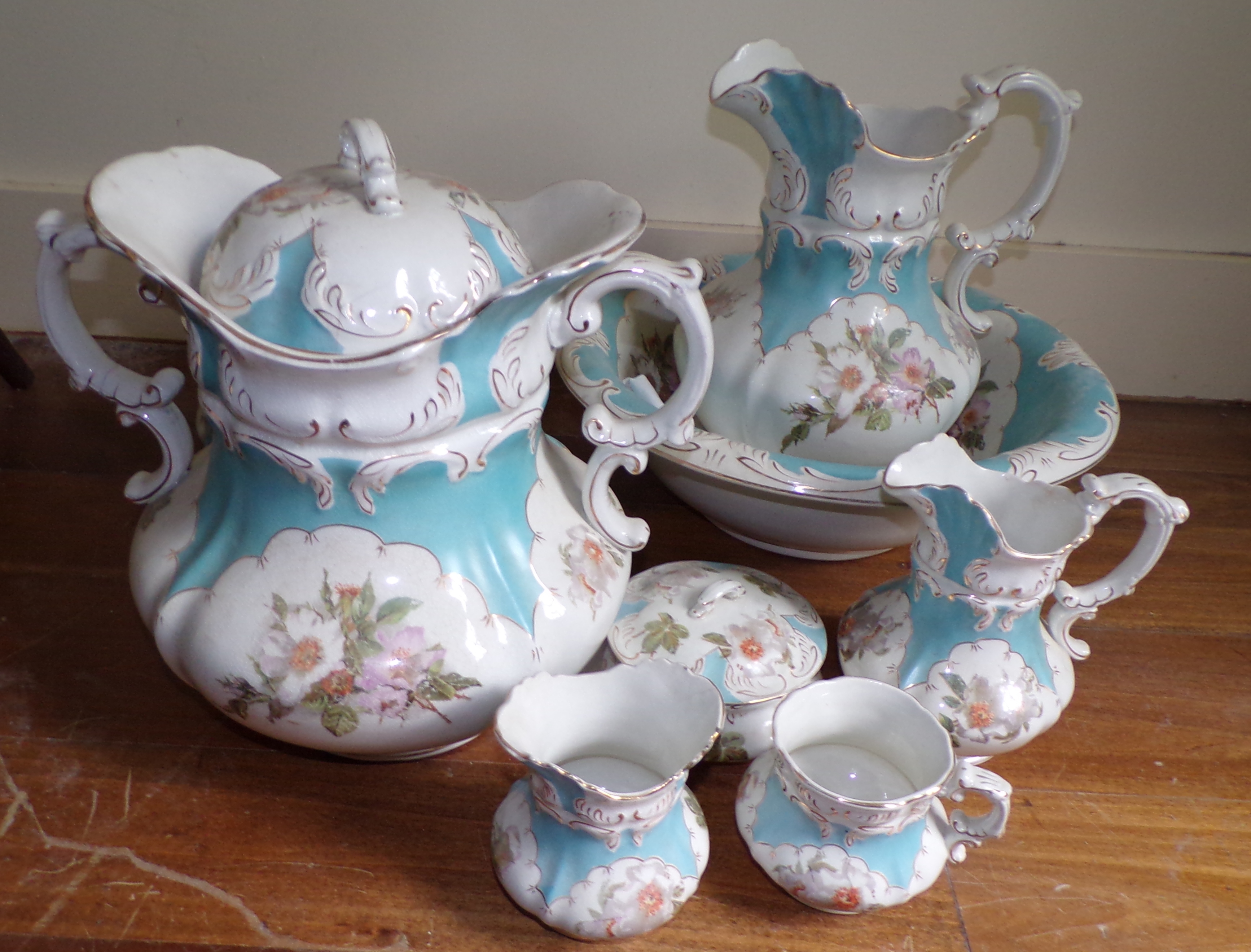 Appraisal: -Pc Wash set- including bowl pitcher vases covered dish chamber