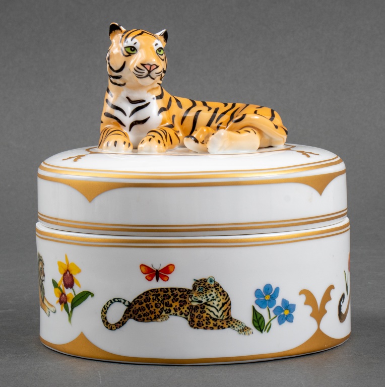 Appraisal: LYNN CHASE CATS LIMOGES PORCELAIN CANDY JAR Lynn Chase American