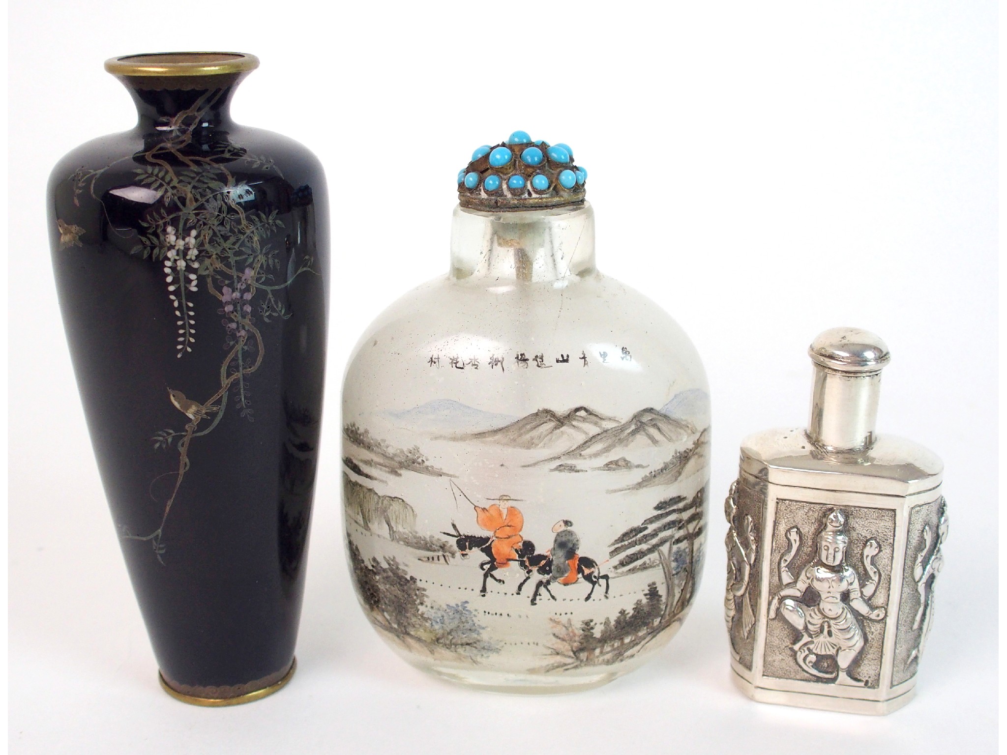 Appraisal: A Chinese inside painted glass scent bottlepainted with figures on