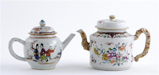 Appraisal: Chinese Export porcelain teapots th century cylinder form with stylized