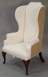 Appraisal: Queen Anne style wing chair with white upholstery Queen Anne