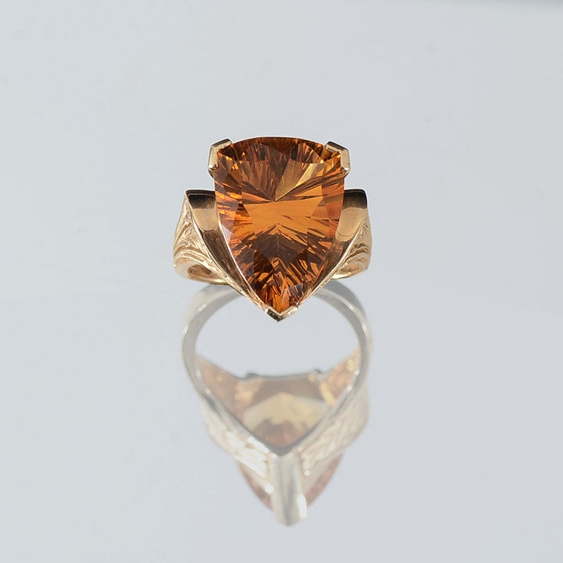 Appraisal: K CT CITRINE RING K yellow gold ring contains one