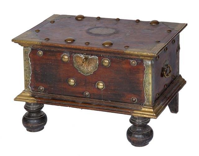 Appraisal: AN ANTIQUE DUTCH COLONIAL BOX th Century with engraved brass