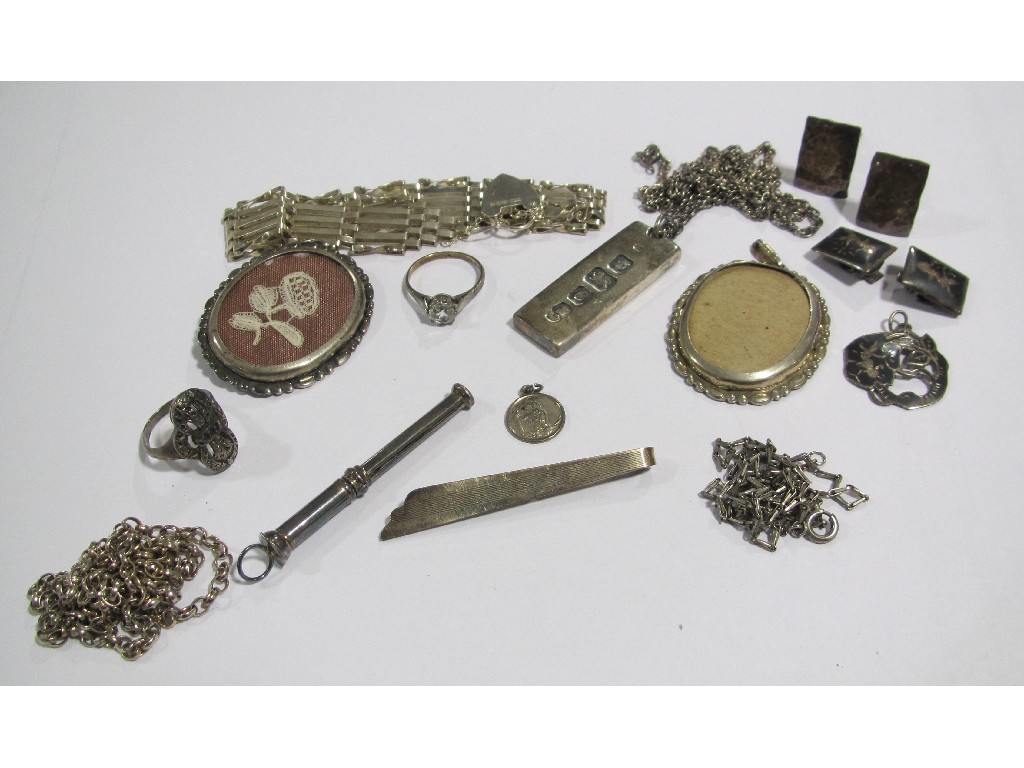 Appraisal: Lot of silver pieces to include cuff links tie pin