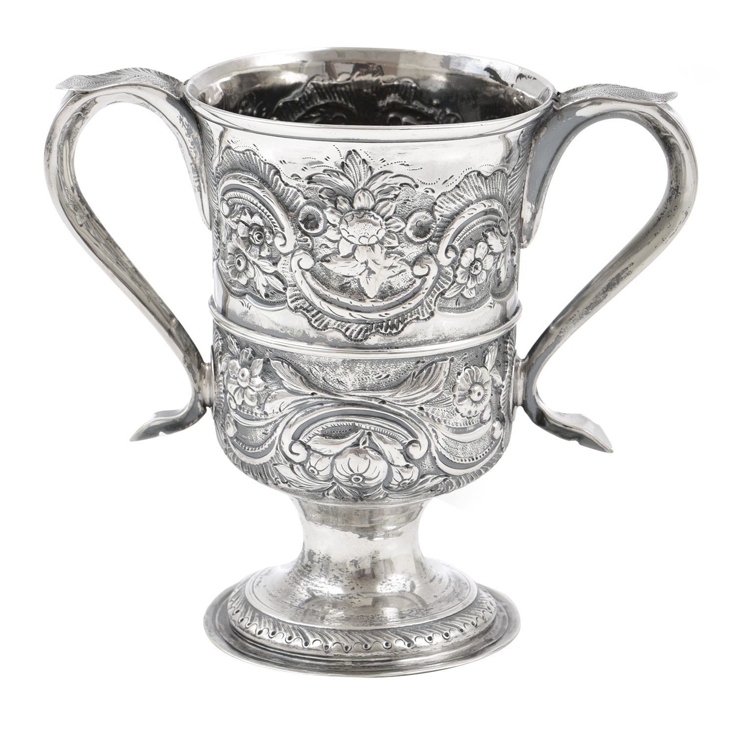 Appraisal: A STERLING SILVER GEORGE III TROPHY CUP JOHN LANGLANDS II