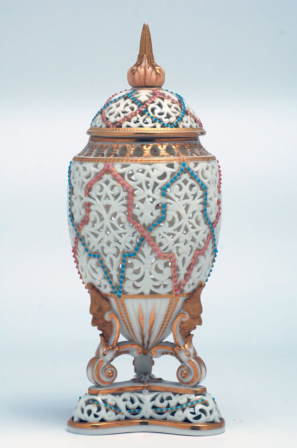 Appraisal: Circa to George Grainger Co white reticulated covered jar with