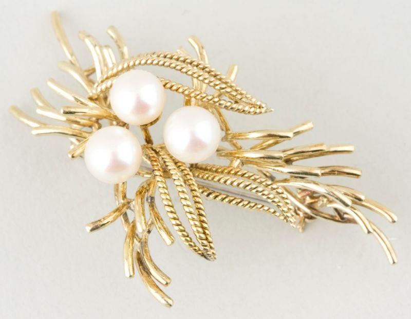 Appraisal: KT Yellow Gold and Pearl Brooch hand fabricated spray brooch