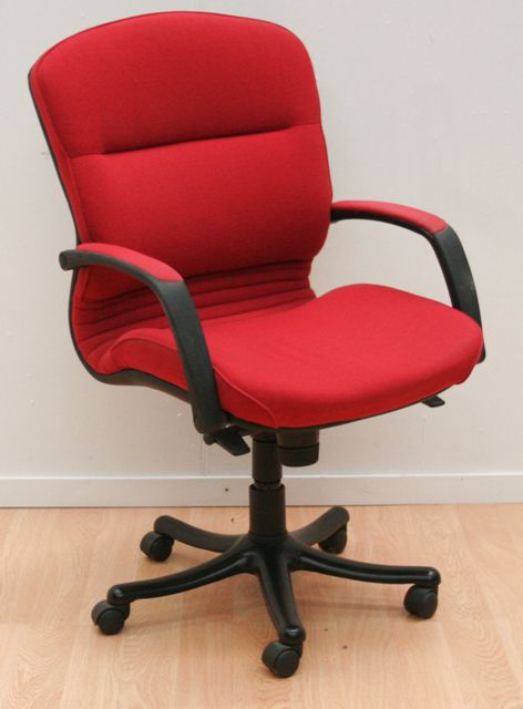 Appraisal: An office chair