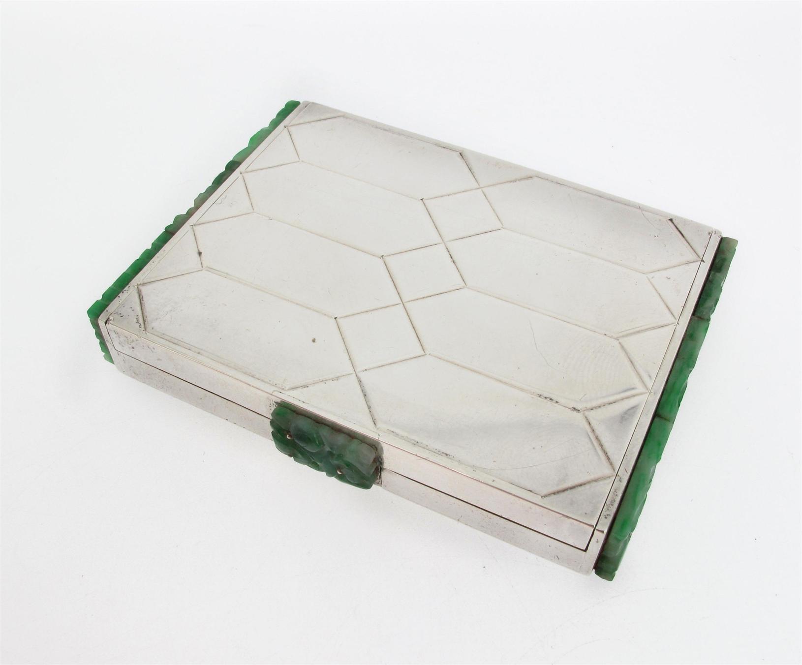 Appraisal: An Art Deco silver minaudiere