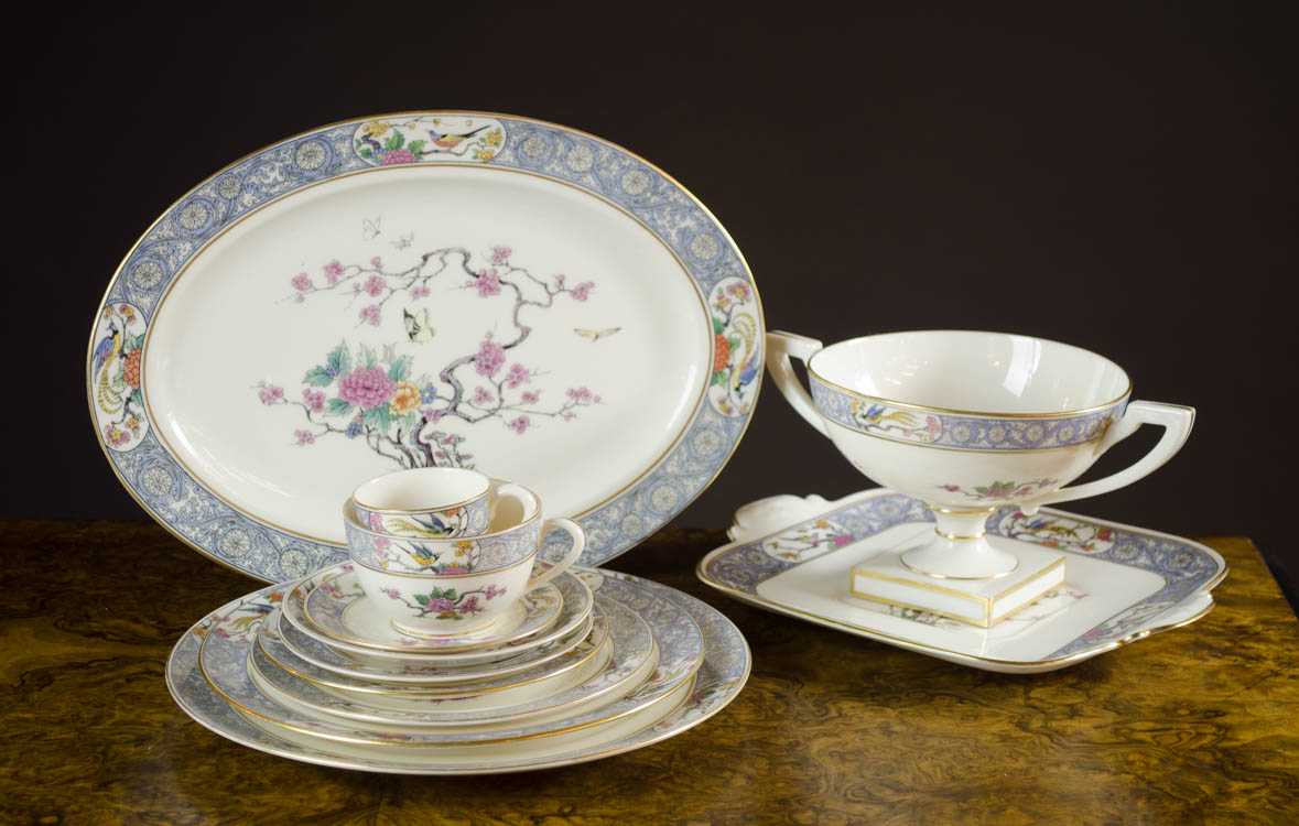 Appraisal: LENOX MING CHINA SET one hundred thirty-two pieces comprised of