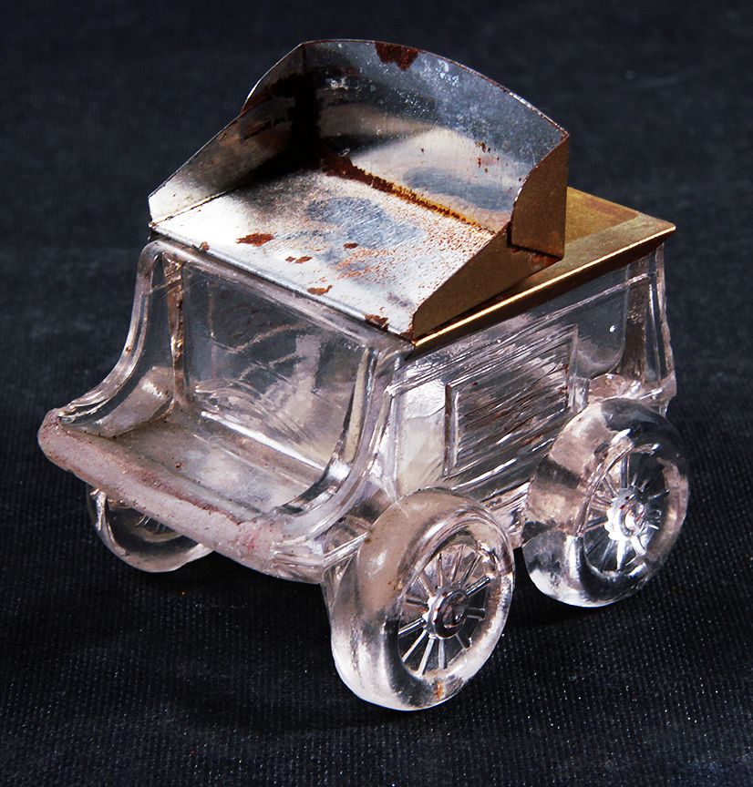 Appraisal: Wagon Candy Container Glass candy container with inside chip on