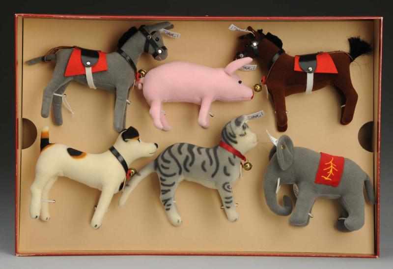 Appraisal: Set of Steiff Limited Edition Animals set to commemorate the