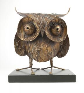 Appraisal: A Curtis Jere patinated metal owl sculpture signed and with