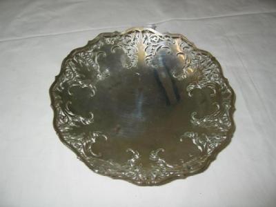 Appraisal: A FRUIT DISH of shallow circular form the moulded edged