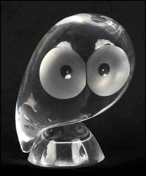 Appraisal: STEUBEN CRYSTAL OWL Height '' Condition No Specific Condition Recorded