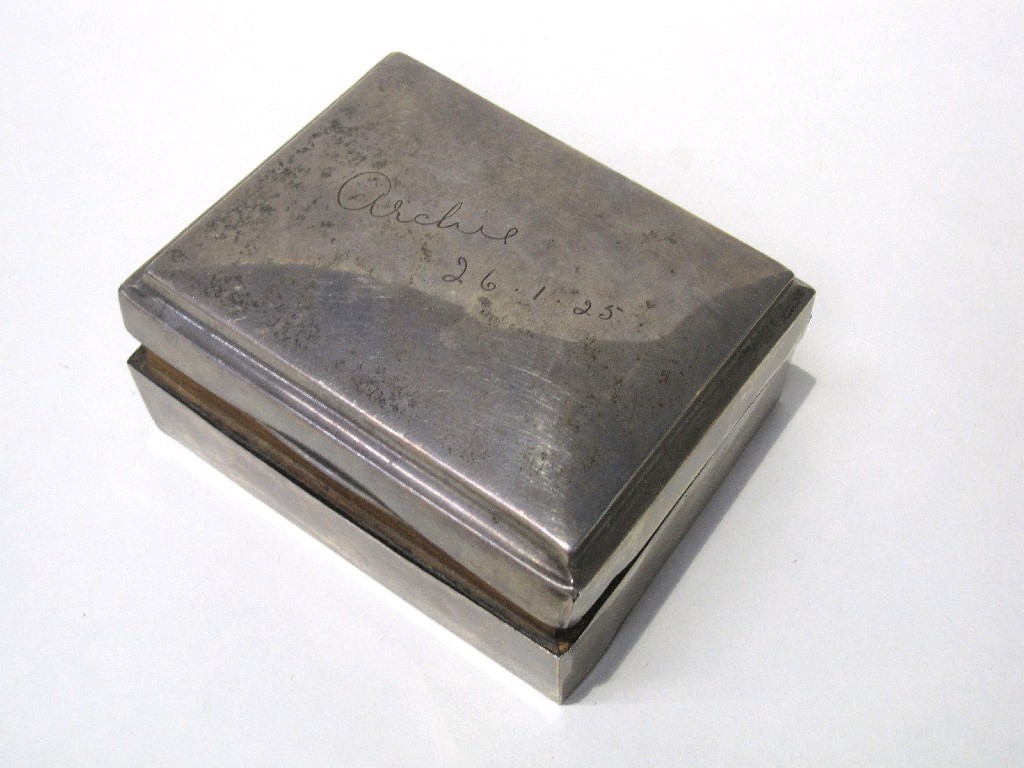 Appraisal: Silver cigarette box Birmingham