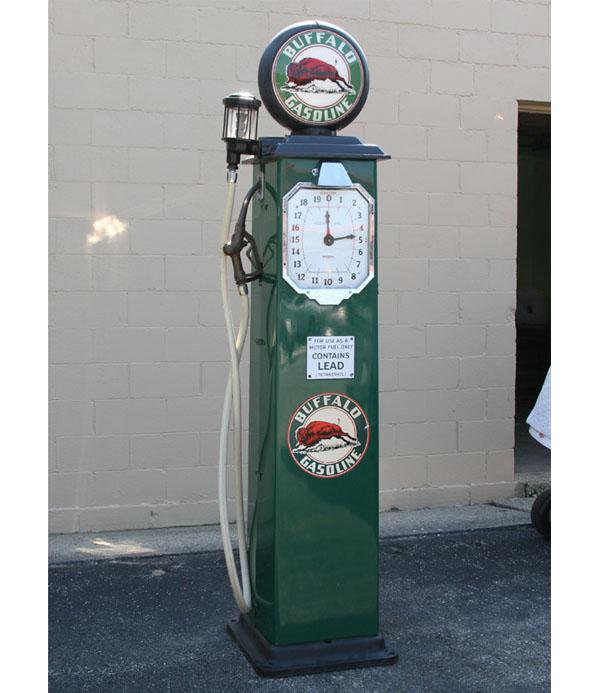 Appraisal: Restored Vintage Buffalo Gas Pump Wayne mfg metal body with