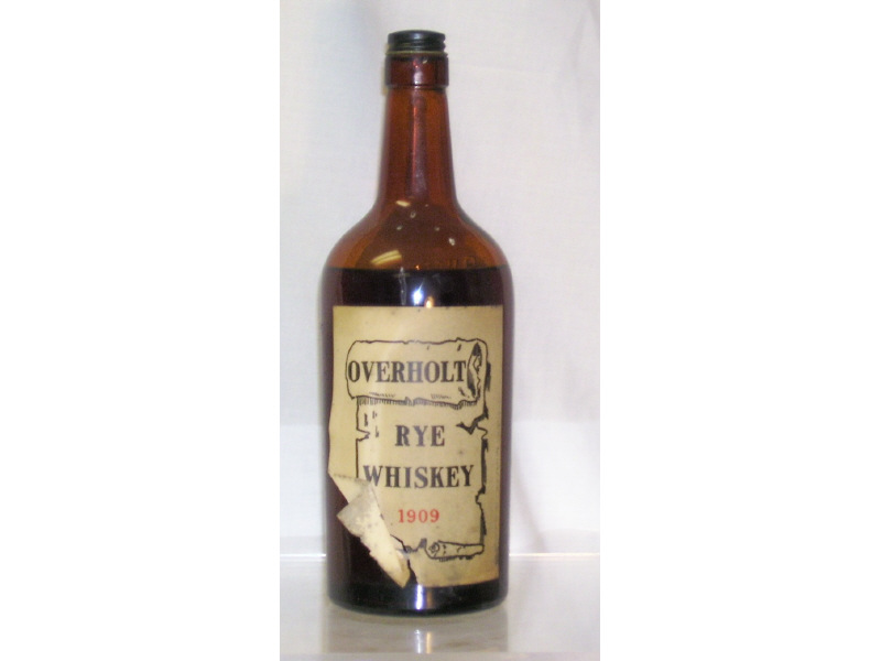 Appraisal: Overholt Rye Whiskey - quart bottle Bottle is filled to