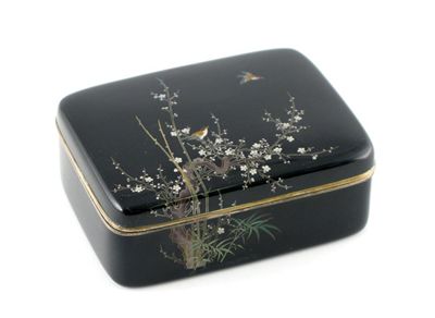 Appraisal: A Japanese cloisonn box and cover decorated with two sparrows