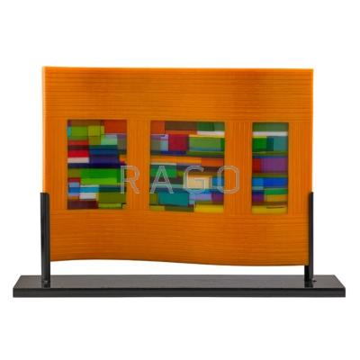 Appraisal: DOUG RANDALL Prayer Wall on stand Kiln-formed glass Signed Glass