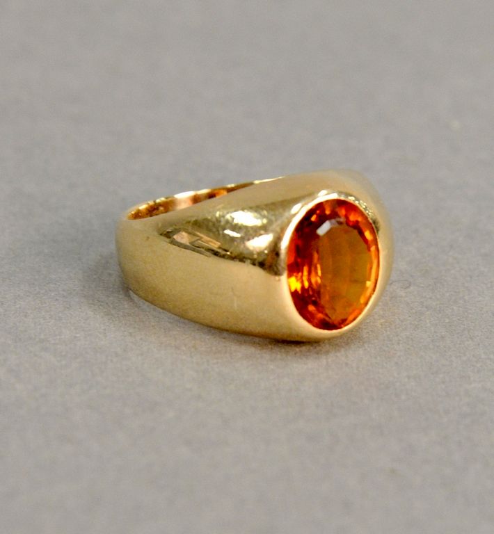 Appraisal: Large karat gold mens ring with stone Large karat gold