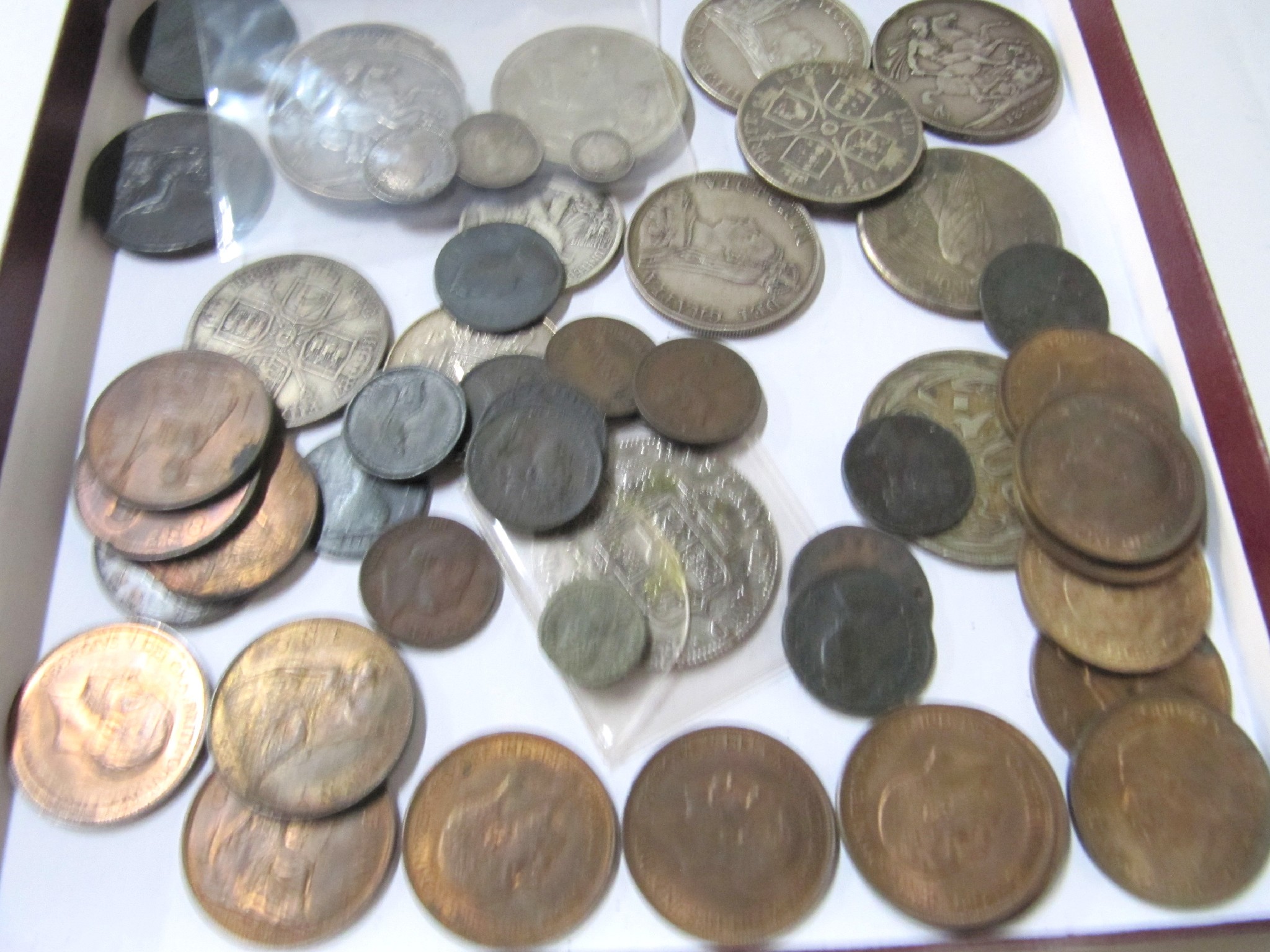 Appraisal: A mixed lot of British and Foreign coins An Victoria