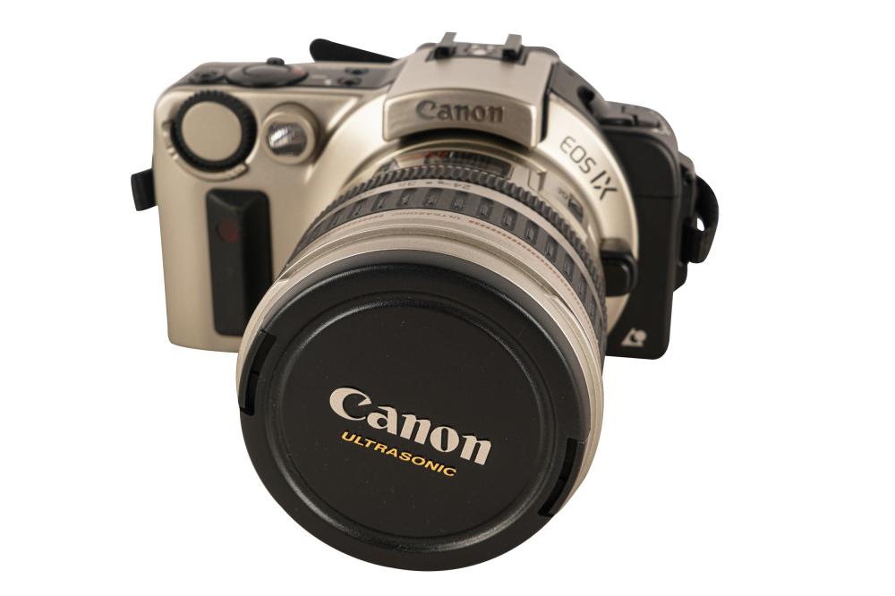 Appraisal: CANON EOS IX CAMERA WITH LENSAttached lens Canon EF -