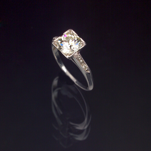 Appraisal: 's Diamond engagement ring in a platinum box mount flanked