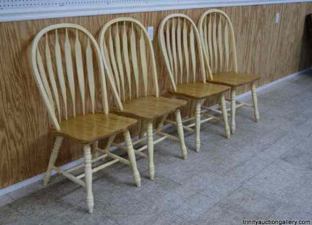 Appraisal: Set of Solid Oak Dining ChairsThis is a modern era