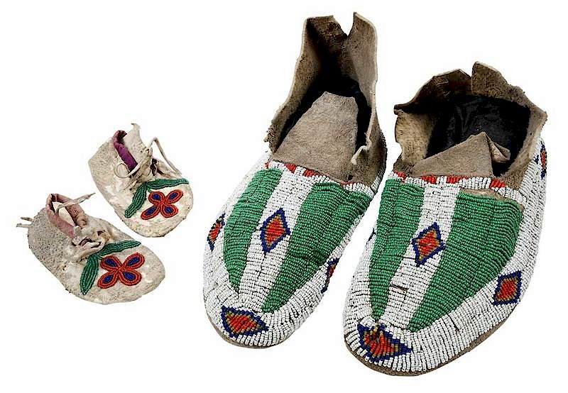 Appraisal: Two Pair Beaded Moccasins late th early th century Sioux