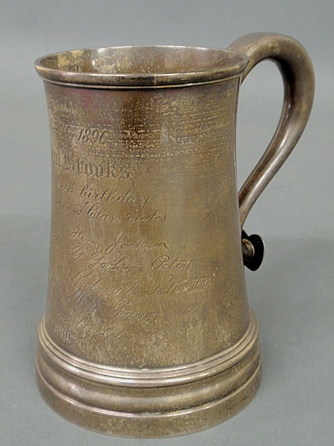 Appraisal: Sterling silver tankard inscribed October To Edward Brooks with hallmark