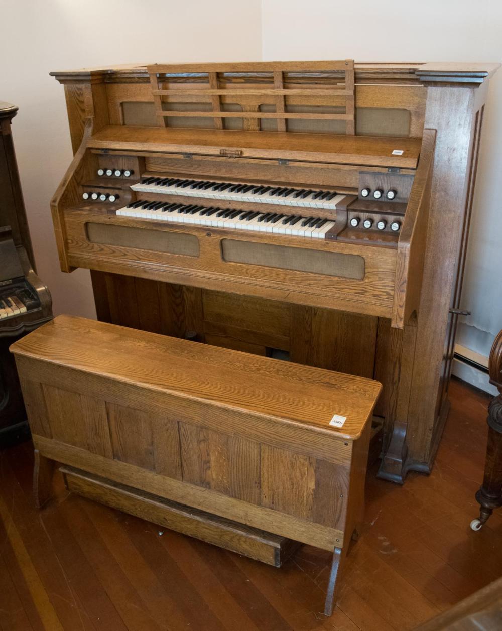 Appraisal: ESTEY OAK THEATER ORGAN WITH BENCH Estey Organ Co Brattleboro