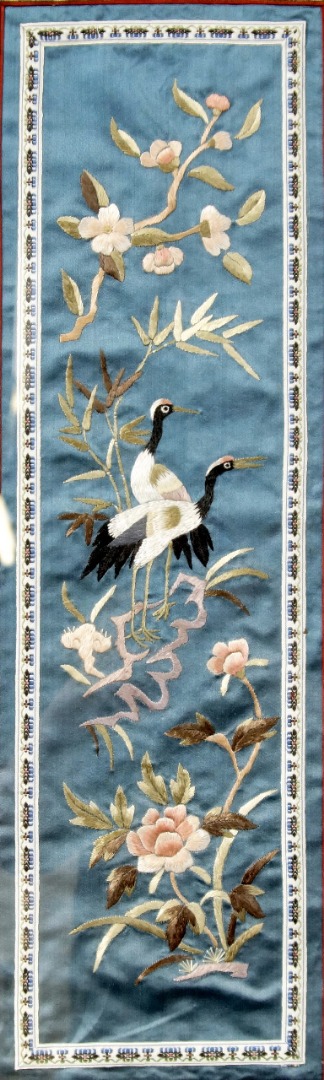 Appraisal: A pair of late thC Chinese silk pictures depicting flora