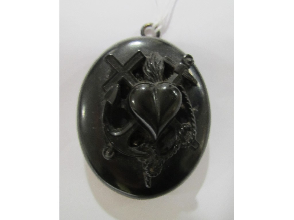 Appraisal: Victorian jet mourning locket