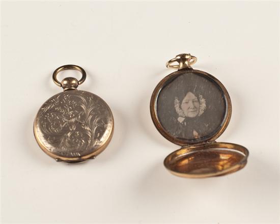 Appraisal: Two th C Engraved Case Lockets each K tested yellow