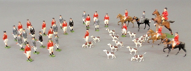 Appraisal: - Group of Britains lead fox hunters and hounds largest