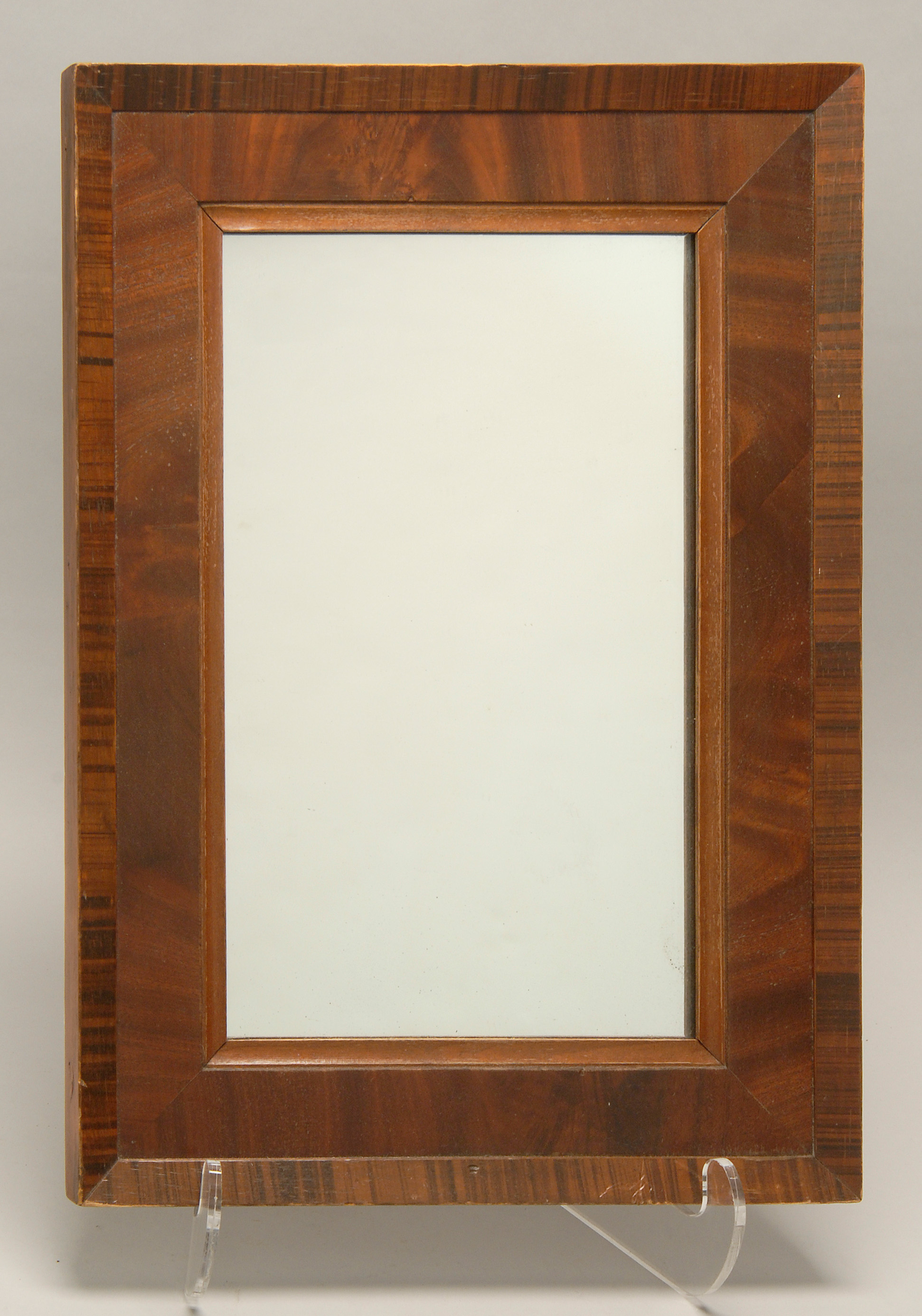 Appraisal: TH CENTURY OGEE MIRROR in mahogany and mahogany veneer Height