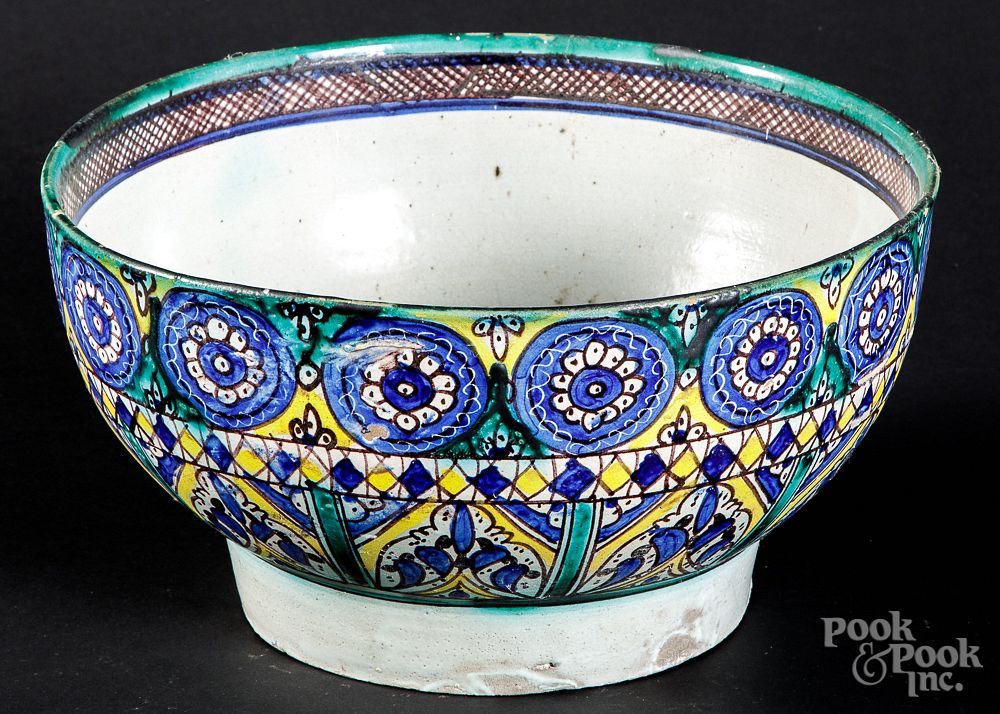 Appraisal: Faience bowl th th c Faience bowl th th c