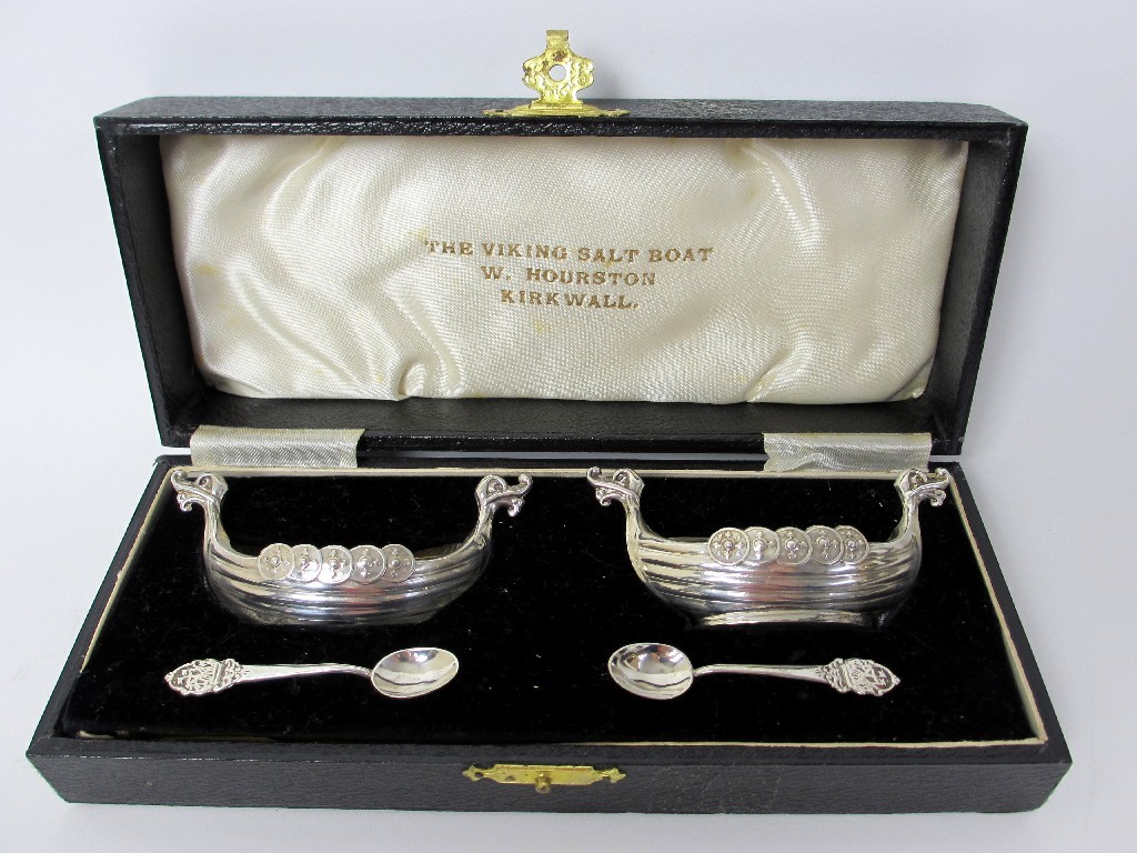 Appraisal: A cased pair of silver salts by William J Holmes