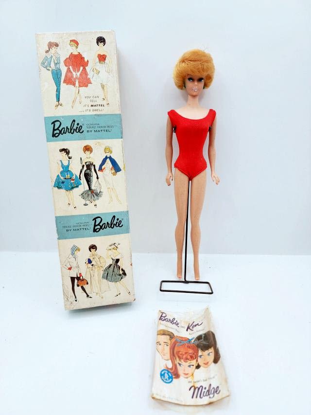 Appraisal: Vintage Bubble Cut Barbie Golden Elegance in Box by Mattel