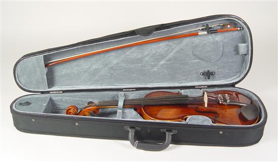 Appraisal: New Violin Maple and spruce Marked Morelli Violin by Italian