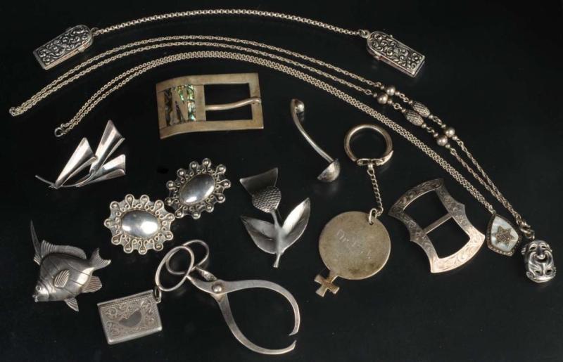 Appraisal: Lot of Antique Jewelry Sterling Silver Pieces Description All items