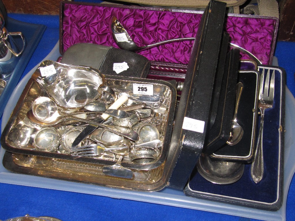 Appraisal: Tray lot of EP - carving set ladle cased and