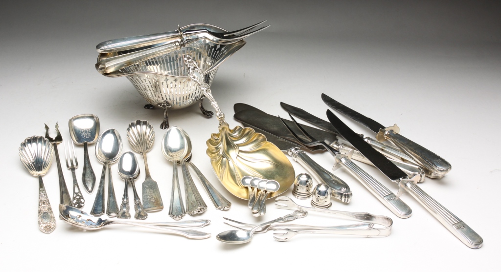 Appraisal: STERLING SILVER FLATWARE AND DISH Twentieth century Including fifteen various