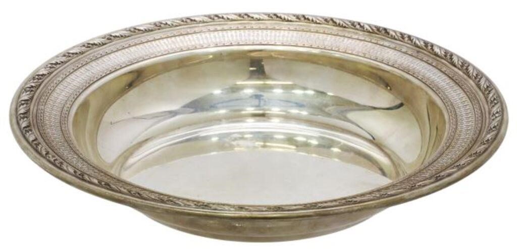 Appraisal: American sterling silver round vegetable bowl Wallace Silversmiths with pierced