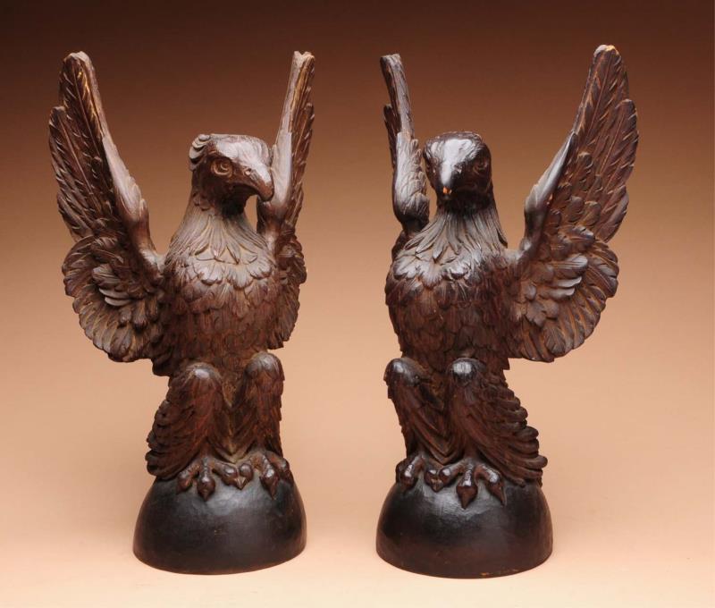 Appraisal: Lot of Carved Eagle Figures Both figures have minor damage