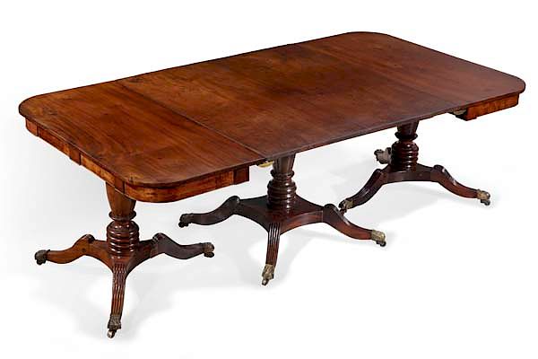 Appraisal: A Federal mahogany three pillar dining table A Federal mahogany