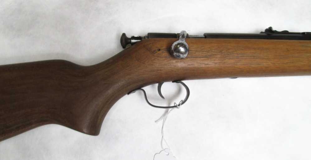 Appraisal: WINCHESTER MODEL A SINGLE SHOT BOLT ACTION BOY'S RIFLE s