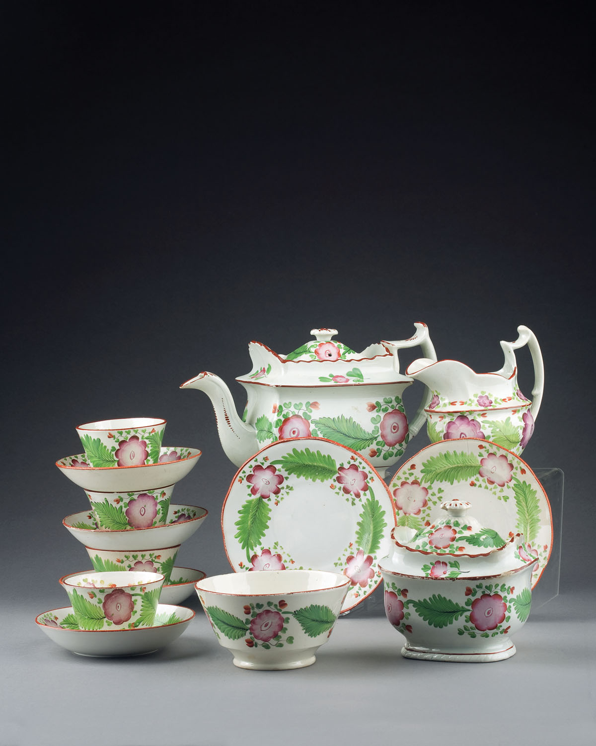 Appraisal: ENGLISH PEARLWARE PART TEA SERVICE EARLY NINETEENTH CENTURY Comprising a